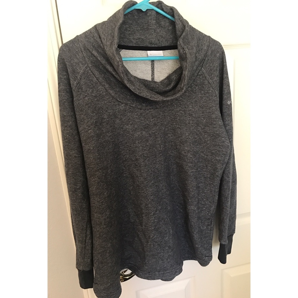 Columbia charcoal sweater